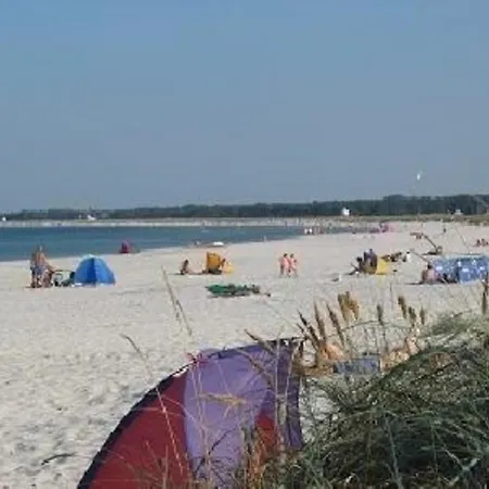 Mit Zwei Schlafzimmern Und Terrasse *